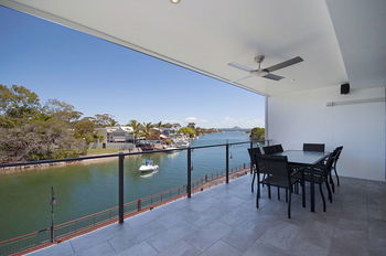 Jacaranda Noosa - Grafton Accommodation 3