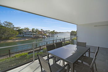 Jacaranda Noosa - Grafton Accommodation 8