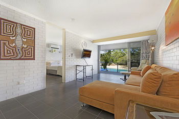 Jacaranda Noosa - Grafton Accommodation 55