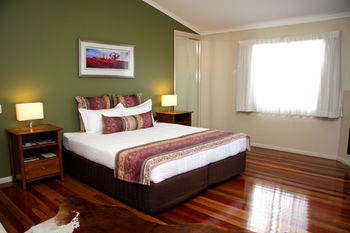 Yabbaloumba Retreat - Grafton Accommodation 20