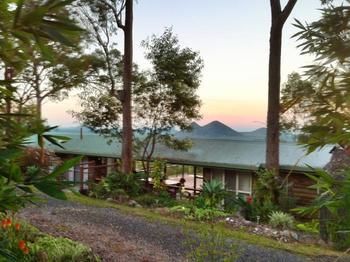 Uluramaya Retreat Cabins - Grafton Accommodation 1