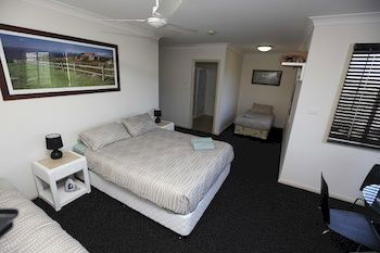 Across Country Motel And Serviced Apartments - Grafton Accommodation 14