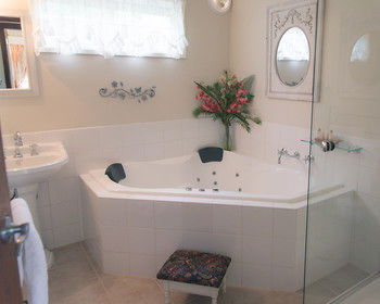 The Heart Of Emerald Bed & Breakfast - Grafton Accommodation 14