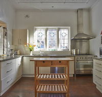Bondi Beach House - Grafton Accommodation