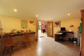Rooftops Bed & Breakfast - Grafton Accommodation 4