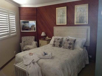 Rooftops Bed & Breakfast - Grafton Accommodation 10