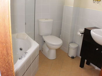 Rooftops Bed & Breakfast - Grafton Accommodation 17