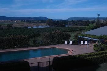 Tranquil Vale Vineyard & Cottages - Grafton Accommodation 2