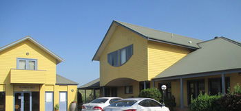 Tranquil Vale Vineyard & Cottages - Grafton Accommodation 11
