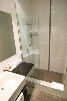 Best Western Sanctuary Inn - Grafton Accommodation 1