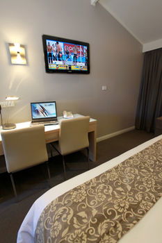 Best Western Sanctuary Inn - Grafton Accommodation 4