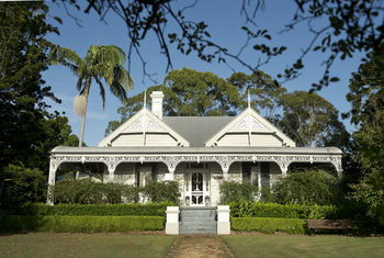 The Villa - Country House Retreat - Grafton Accommodation 0