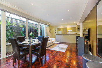 Apartment2c - Tribeca - Grafton Accommodation 14