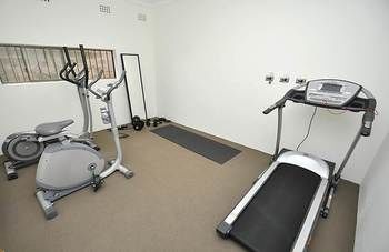 Balmain 3 Mont Furnished Apartment - Grafton Accommodation 1