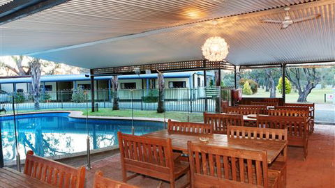 Deniliquin Golf Leisure Resort - Grafton Accommodation 2