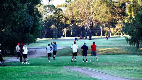 Deniliquin Golf Leisure Resort - Grafton Accommodation 5