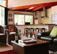 MannaGum Alpine Lodge - Grafton Accommodation