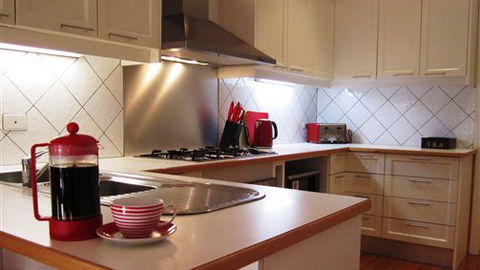 Maydays - Grafton Accommodation 6