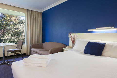 Ibis Styles Tamworth - Grafton Accommodation 6