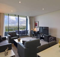 Meriton Serviced Apartments Danks Street Waterloo - Grafton Accommodation
