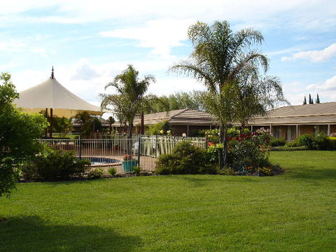 Paradise Lakes Motel - Grafton Accommodation 1