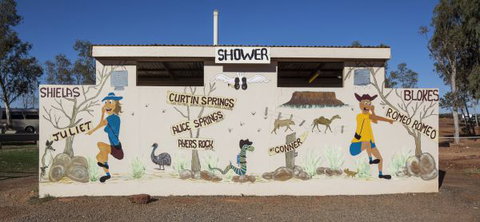 Curtin Springs Wayside Inn - Grafton Accommodation 12