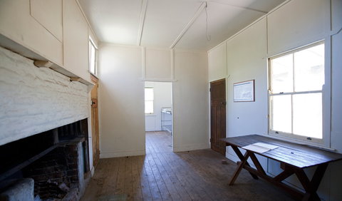 Brackens Cottage - Coolah - Grafton Accommodation 1