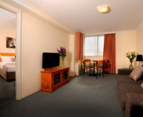 Assured Waterside Apartments - Grafton Accommodation 2