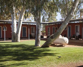 Curtin Springs Wayside Inn - Grafton Accommodation 6