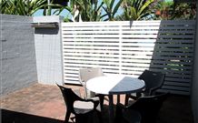 Plover Deluxe Villa 25 - Grafton Accommodation 0