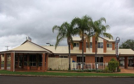 Charleville Motel - Grafton Accommodation 3