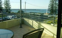 Yamba Beach Motel - Yamba - Grafton Accommodation 0