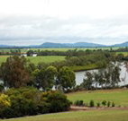 Absolute Waterfront - Grafton Accommodation