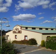 Neville Siding - Grafton Accommodation