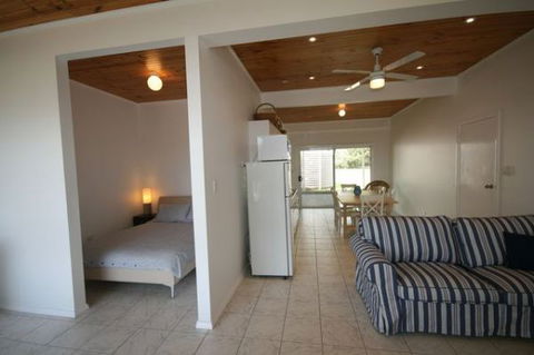 LJ Hooker Goolwa Holiday Rentals - 42 Underwood Avenue, Goolwa Beach - Grafton Accommodation 7