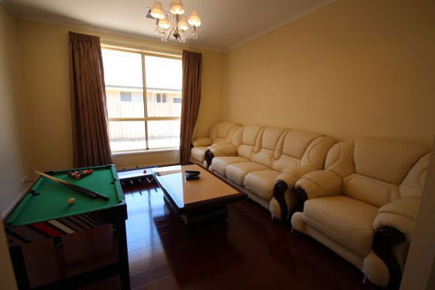 LJ Hooker Goolwa Holiday Rentals - 42 Underwood Avenue, Goolwa Beach - Grafton Accommodation 17