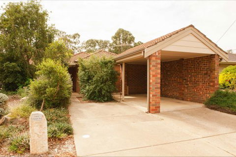 Unit 2 - Grafton Accommodation 0