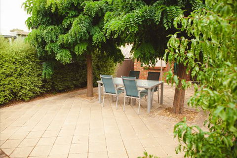 Unit 2 - Grafton Accommodation 9