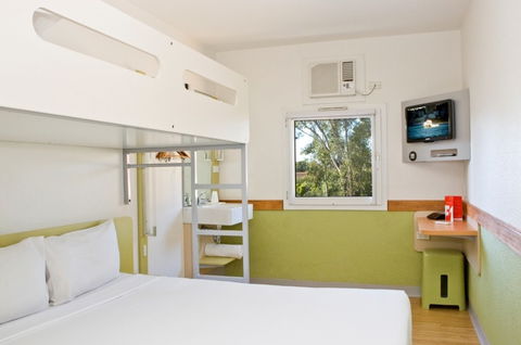 Ibis Budget Canberra - Grafton Accommodation 1