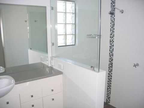 Beach House 204 - Grafton Accommodation 5