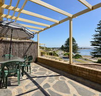 Breeze at the Bay - Grafton Accommodation