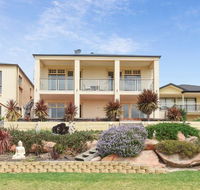 Il Grande Castello - Grafton Accommodation