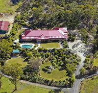 Somersby Gardens - Grafton Accommodation