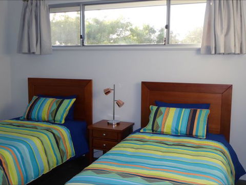 Adelaide Holiday House - Grafton Accommodation 3