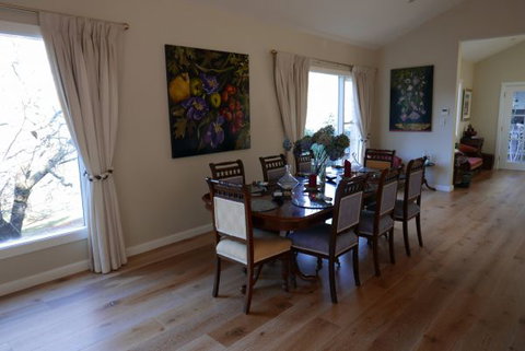 Fernhill Chestnut Farm - Grafton Accommodation 8