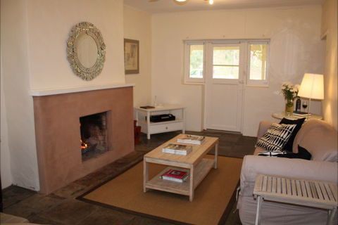 Hughes Park Cottage & Weddings - Grafton Accommodation 3