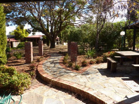Kaesler Cottages - Grafton Accommodation 2