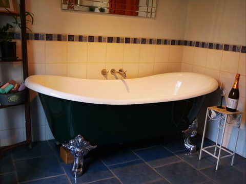 La Perrie Chalet Bed And Breakfast - Grafton Accommodation 3