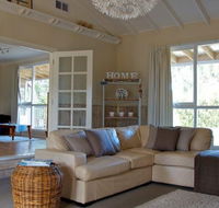 Sweetman Cottage - Grafton Accommodation