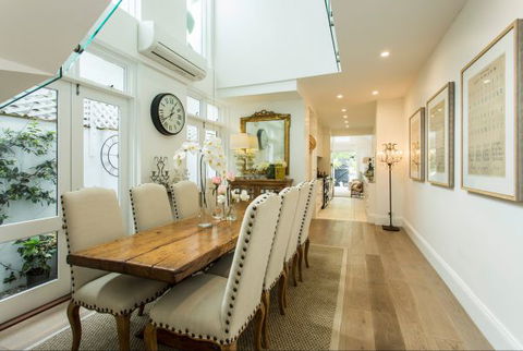 Stylish Interiors In The Bay - Grafton Accommodation 2